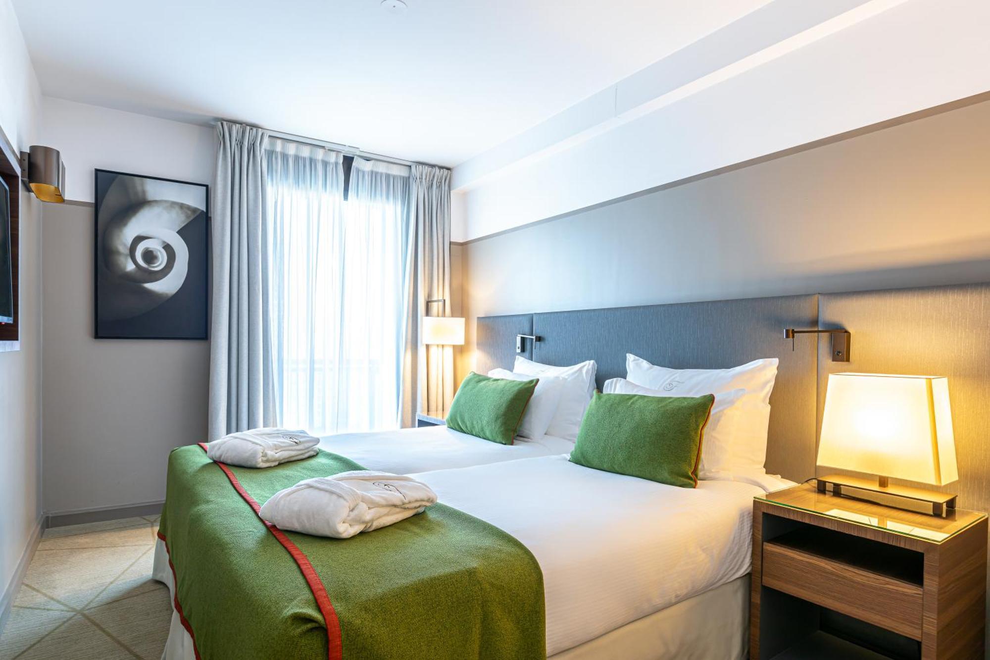 קורבוו Fraser Suites Paris La Defense מראה חיצוני תמונה A room at the hotel