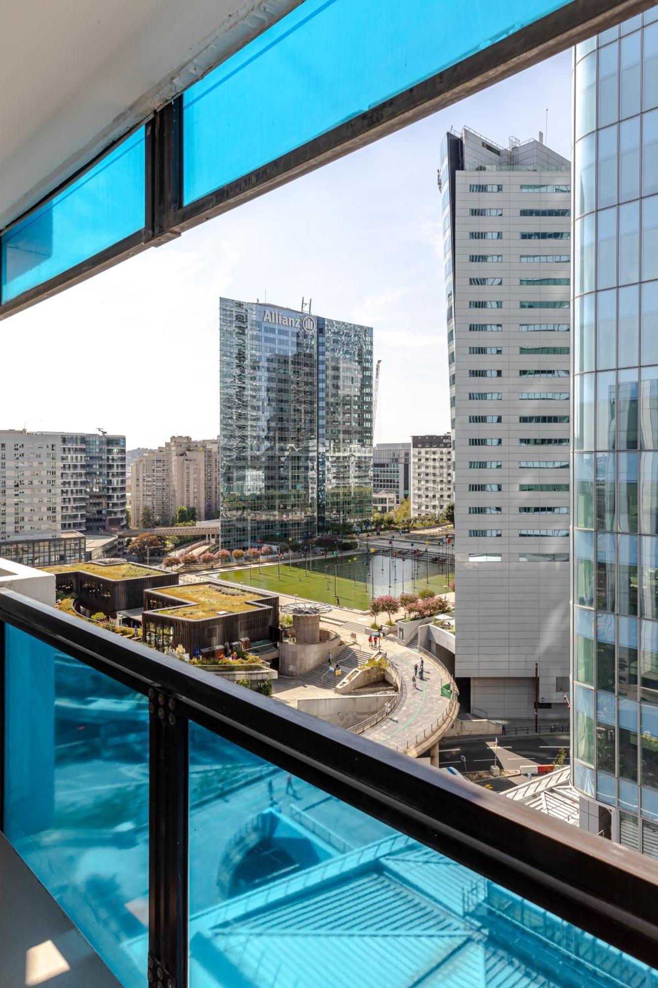 קורבוו Fraser Suites Paris La Defense מראה חיצוני תמונה View of the residential area