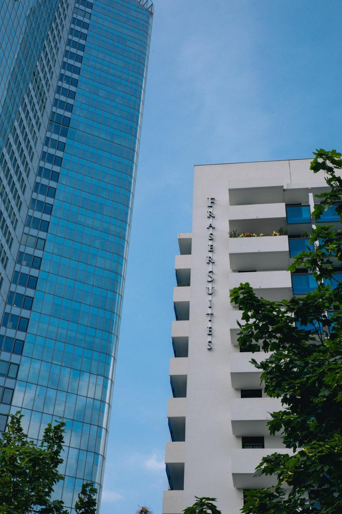 קורבוו Fraser Suites Paris La Defense מראה חיצוני תמונה Residential buildings in the city centre